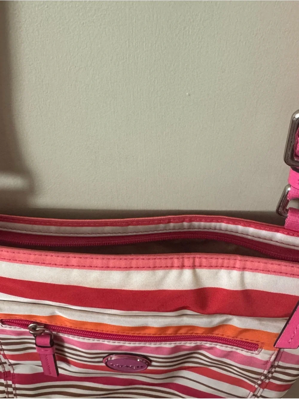 Coach authentic getaway